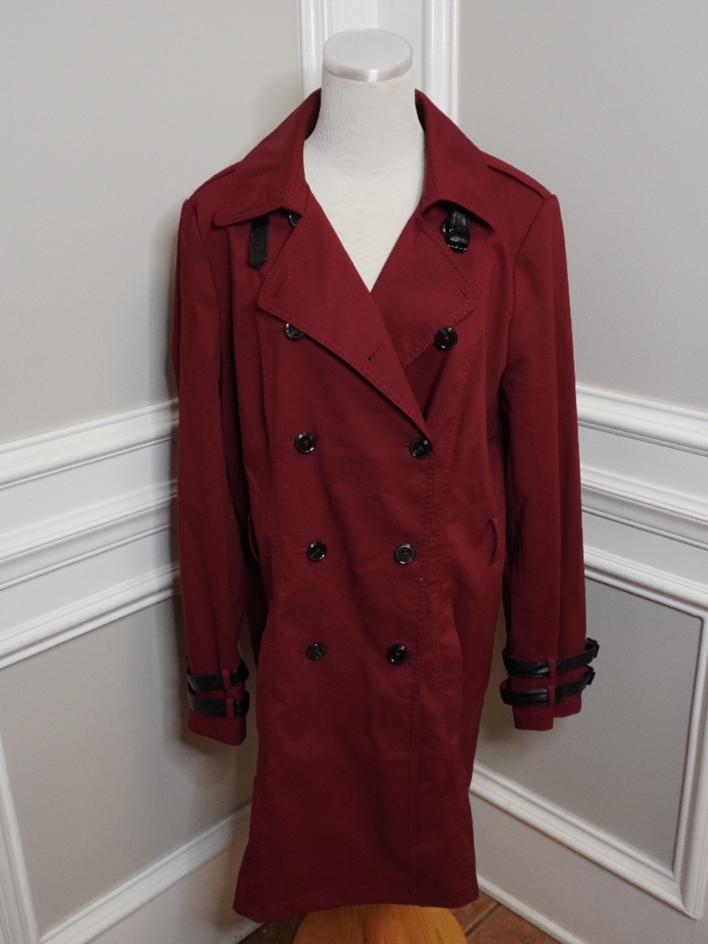 White House Black Market Burgundy Trench Coat, Size XL